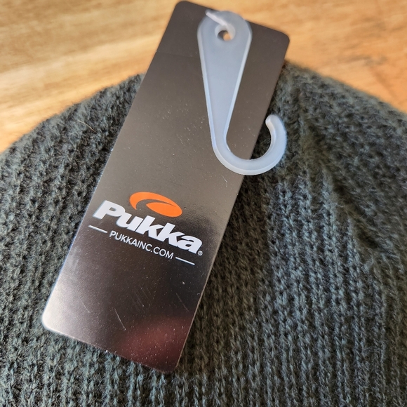 Dark Green Beanie Winter Hat - Picture 4 of 4